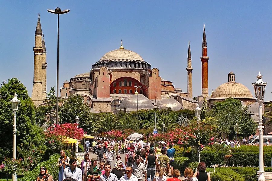 discoveringistanbul.com
